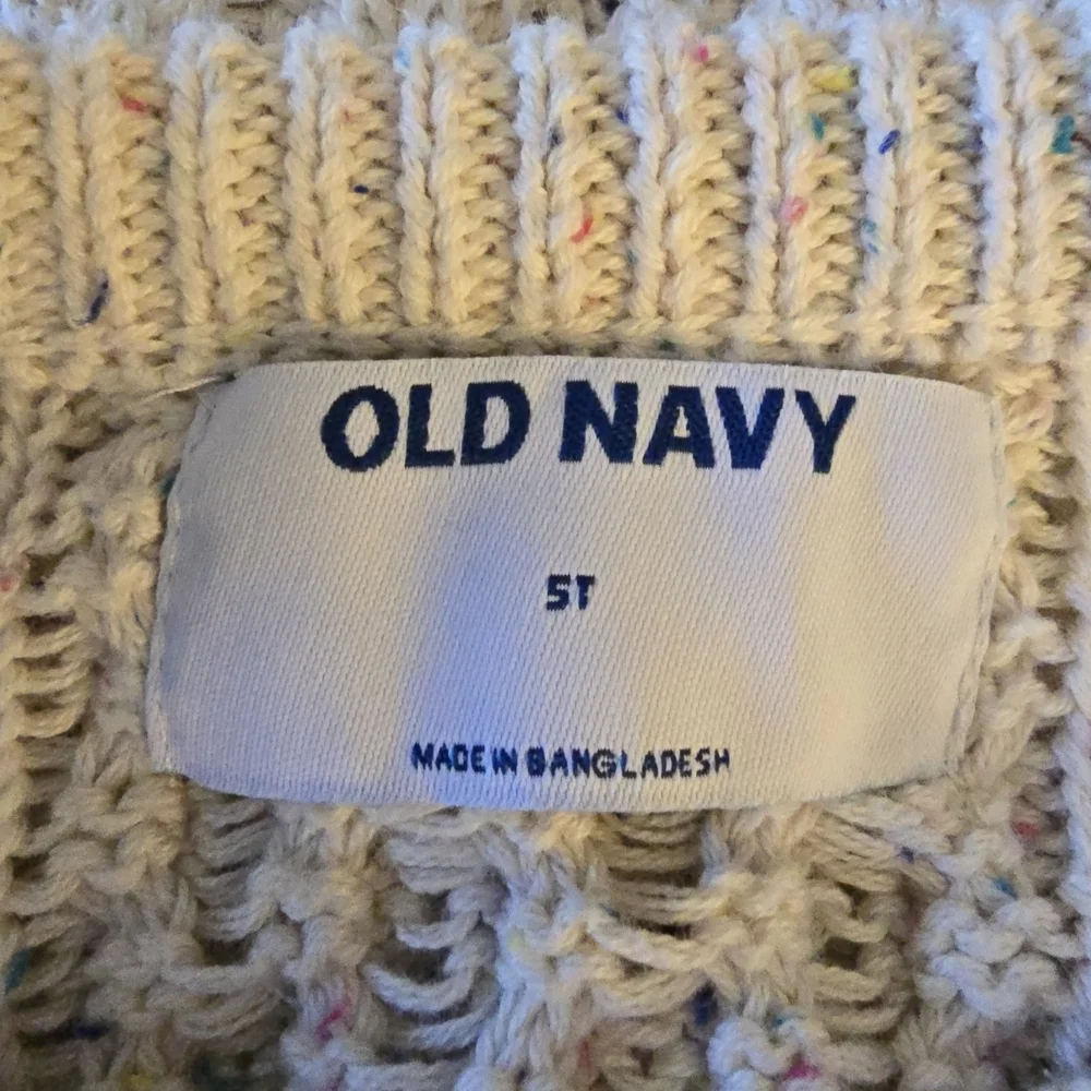 Old Navy Speckled Cream Cable Knit Sweater 5T